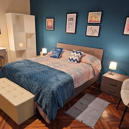 Apartment Cit Lovely House Turin