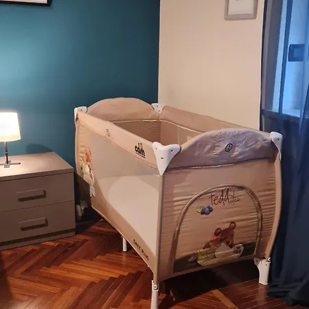 Cit Lovely House Apartman